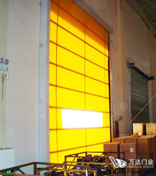 广阳工厂堆积门